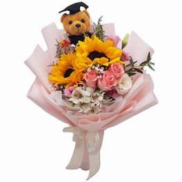 GRADUATION PINK BOUQUET