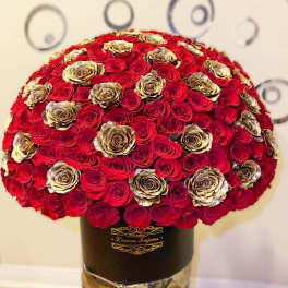 Chic Signature Box