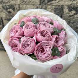 Lavender Garden Roses Bouquet