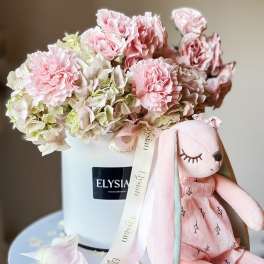 Flower box in pink