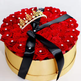 Golden Royal Box