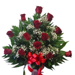 12 RED ROSES ONE SIDE