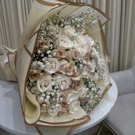 Whispering Neutrals