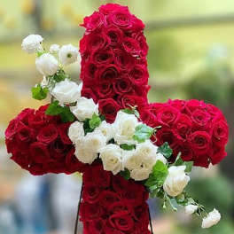 Rose Remembrance Cross