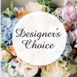 Designers Choice Bday Arrangement (Vase)