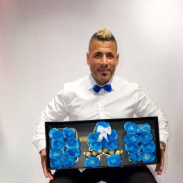Dad gift box Blue roses