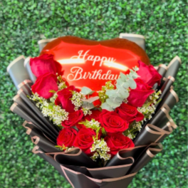 sweet heart blooms