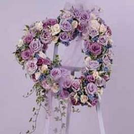 SF42-11 Heart Easel