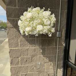 artificial centerpiece