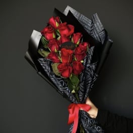 Romantic Hand Bouquet