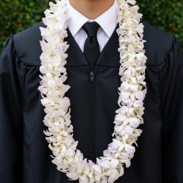 White Double Lei