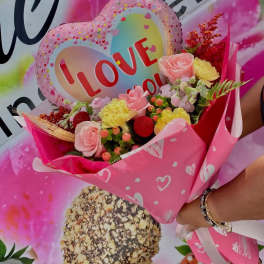 Balloon Kiss Bouquet
