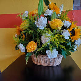 basket roses Carnation