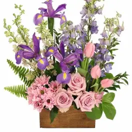 BLUSHING BLOSSOMS FLORAL DESIGN