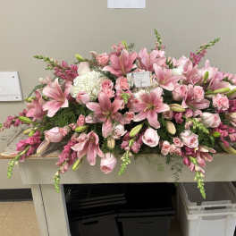 Fully pink casket