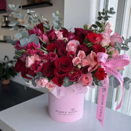 Velour Rosé Box