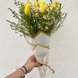 Spring Smiles Bouquet