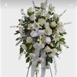 White Standing Spray
