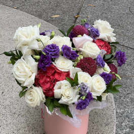 #09 Blooms in a box