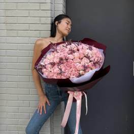 #83 Roses and Violets