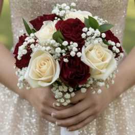 Rose Prom Nosegay