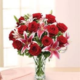 Lenox Crystal Vase With Rose & Lily Bouquet