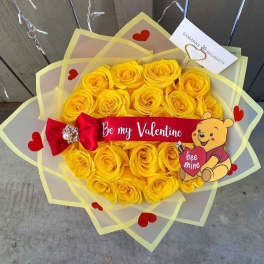 arreglo floral amarillo