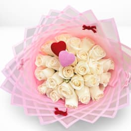 Love In Bloom White bouquet