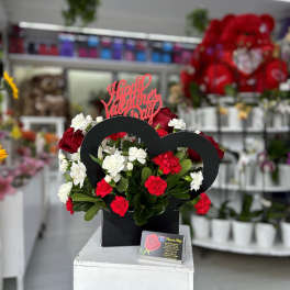 Black Heart Box Arrangement