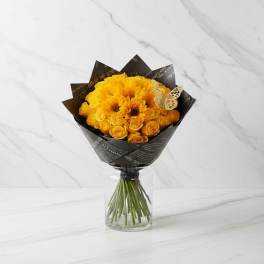 Sunny Hug Bouquet