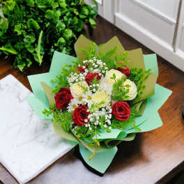6 red 6 white with foliage bouquet