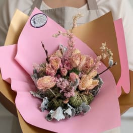"The Lola" Dried Bouquet