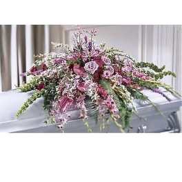 Thoughful Gestures Casket Spray