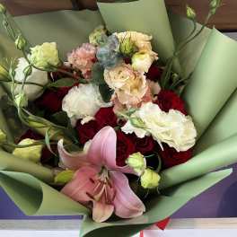 Garden Harvest Luxury Bouquet