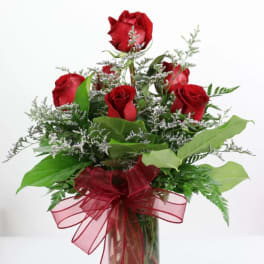 HALF DOZEN RED ROSES