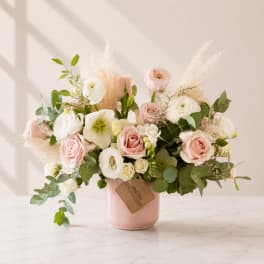 Melrose Arrangement – by My Blooming Business