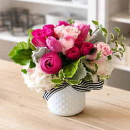 50 Shades of Pink Arrangement – My Blooming Business