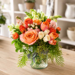 Melina Arrangement by My Blooming Business