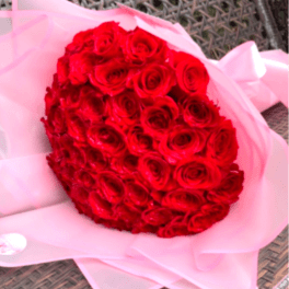 Velvet Love Red Rose Collection ( 50 Count Long Stem Roses Ramo Buchon Style )