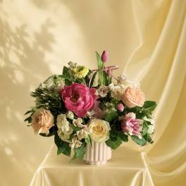 Colorful Vase!