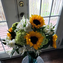 Sunny Day Sunflower Arrangement