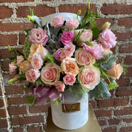 Wonderlust - Santa Clarita Florist