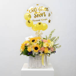 Best Wishes Basket with custom Balloon