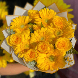 Yellow Rose And Gerbera Daisy Bouquet