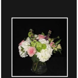 Garden Fresh Arrangement
