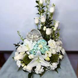 Sympathy Statue Arrangement #16