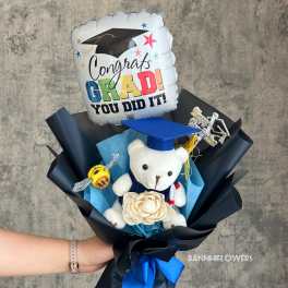 Graduation Bear bouquet 01