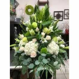 Floral Diva Tranquil Bouquet