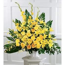 FTD® Golden Memories Arrangement™