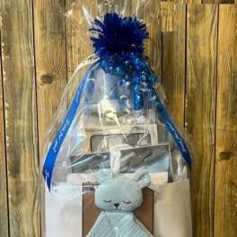 Baby Love New Born Gift x3